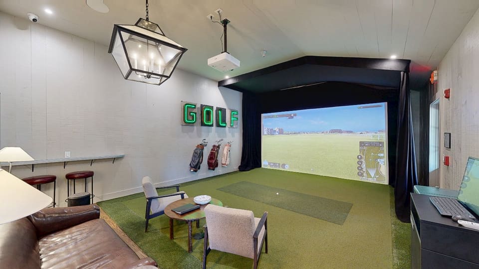 Golf Saloon at CATALOOCHEERANCH — 3D virtual tour