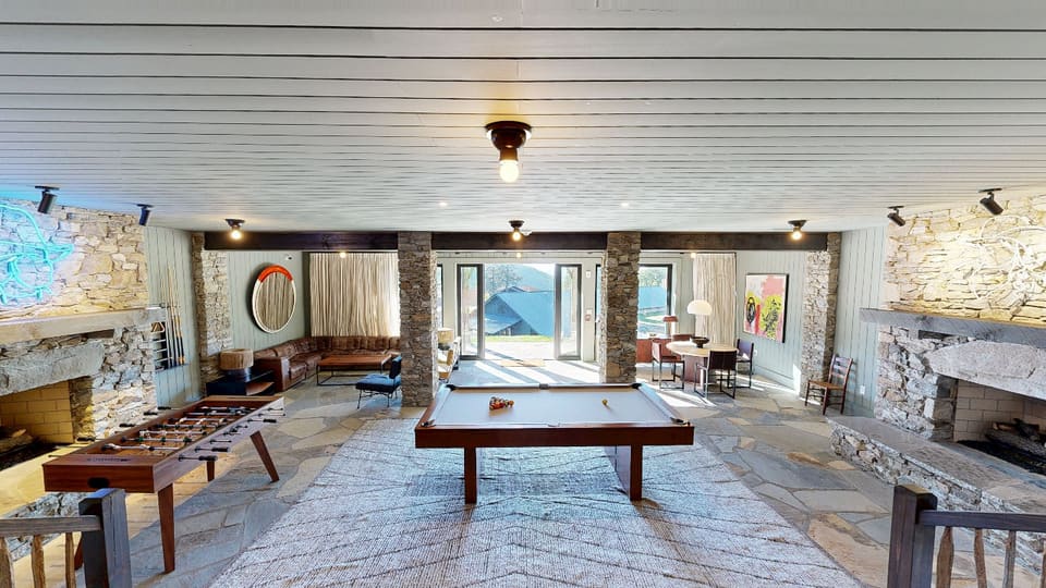 The Parlor at CATALOOCHEERANCH — 3D virtual tour