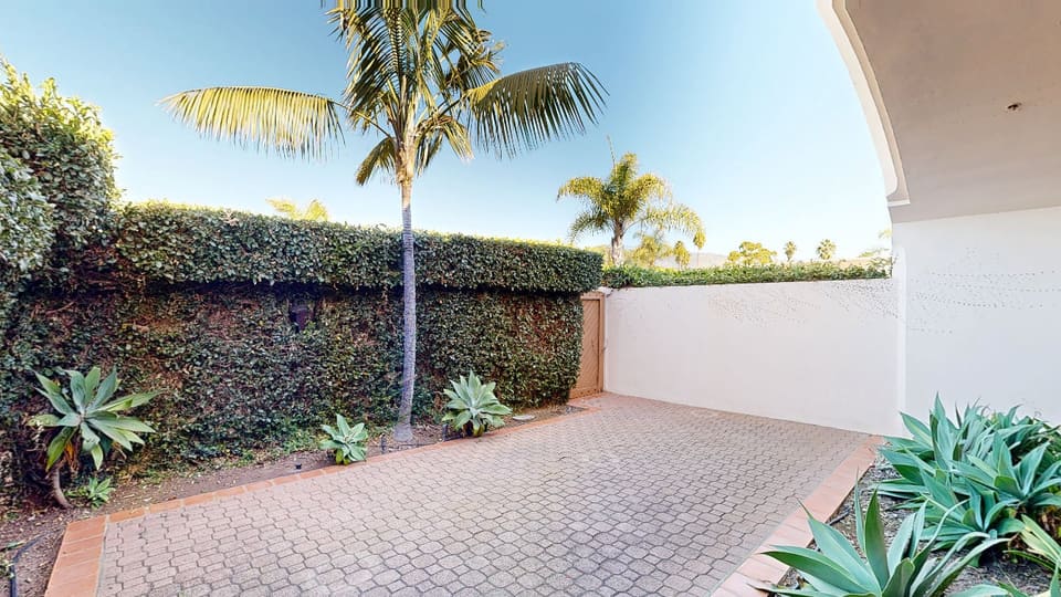 Santa Ynez Patio — 3D tour