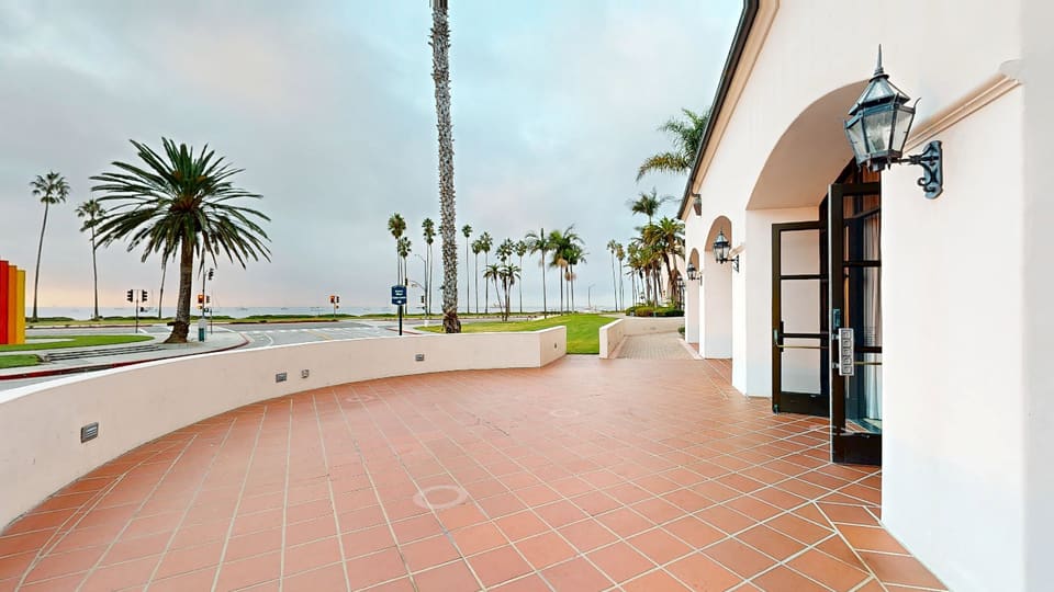 Reagan Patio — 3D tour