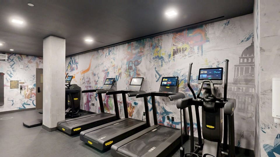 Fitness Center — 3D tour
