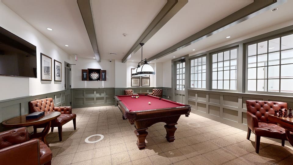 Lower Level Amenities — 3D tour