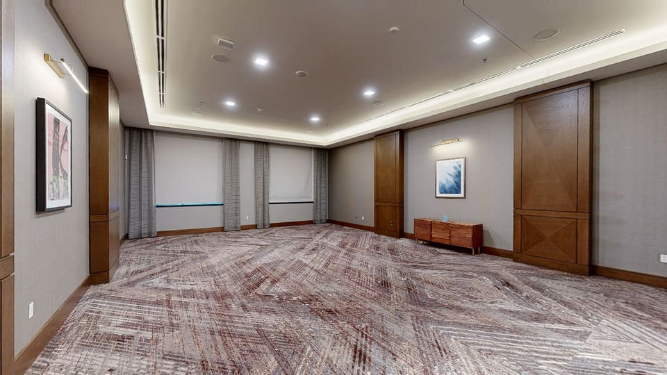 Meeting Room 2 — 3D tour