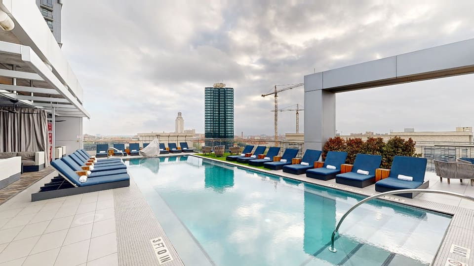 Otopia Pool — 3D tour