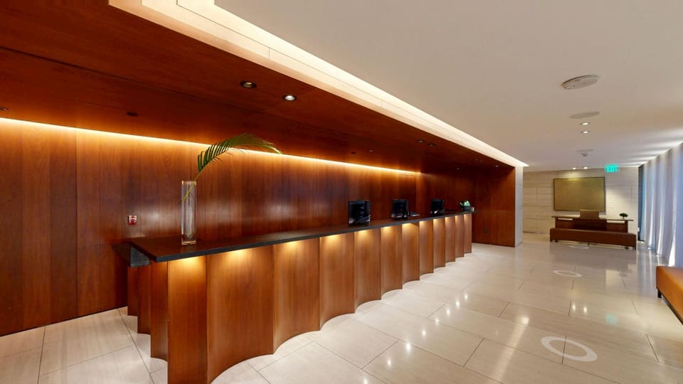 Reception Desk at THEWESTHOLLYWOODEDITION — 3D virtual tour